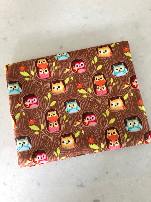 Fat quarter of Happy Flappers  - Hideout - brown